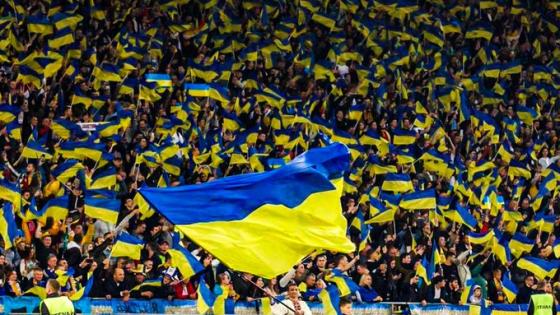 توقيف الدوري الأوكراني لكرة القدم وحجب اللقب لهذا الموسم