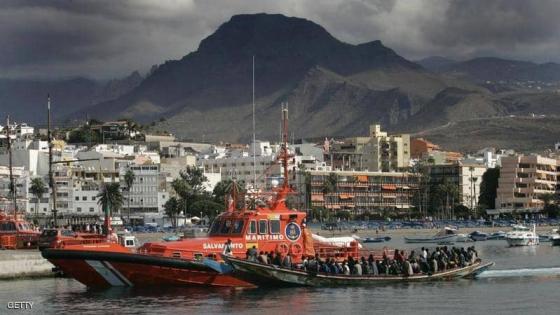 تحذير إسباني من مسيرة زرقاء مغربية تجاه جزر الكناري