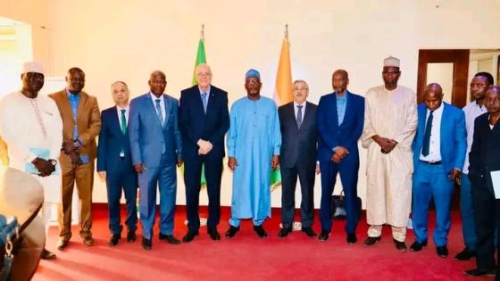 وزير خارجية النيجر يستقبل وفدا من الوكالة الجزائرية للتعاون الدولي من أجل التضامن والتنمية