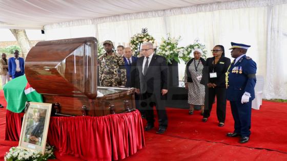 بوغالي يشارك في جنازة الرئيس الناميبي السابق