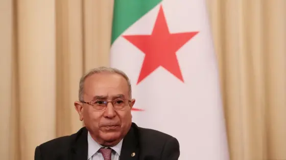 لعمامرة: الجزائر قادرة على تقديم قيمة مضافة لمجموعة “بريكس”.
