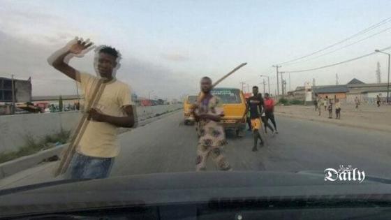 عصابات مسلحة تغلق شوارع لاغوس بنيجيريا