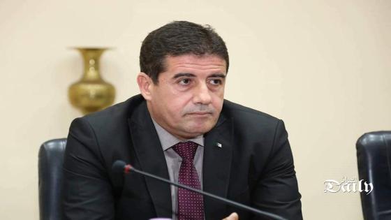 رئيس ديوان وزير الصناعة يرد على اتهامات وسيط الجمهورية