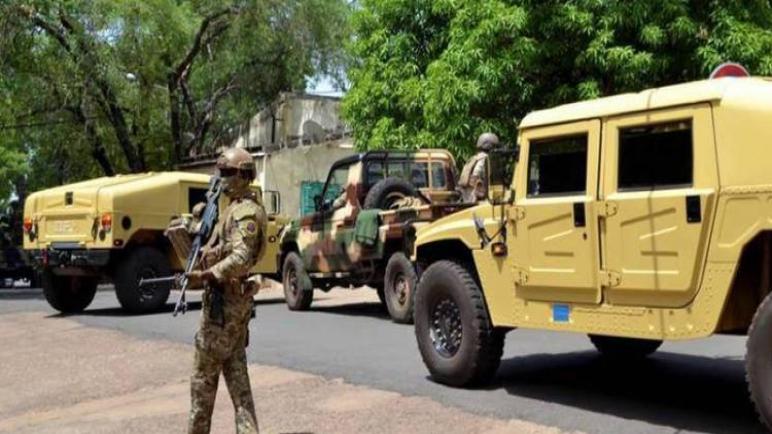 الجيش المالي يتصدى لهجوم على القاعدة العسكرية الرئيسية في البلاد