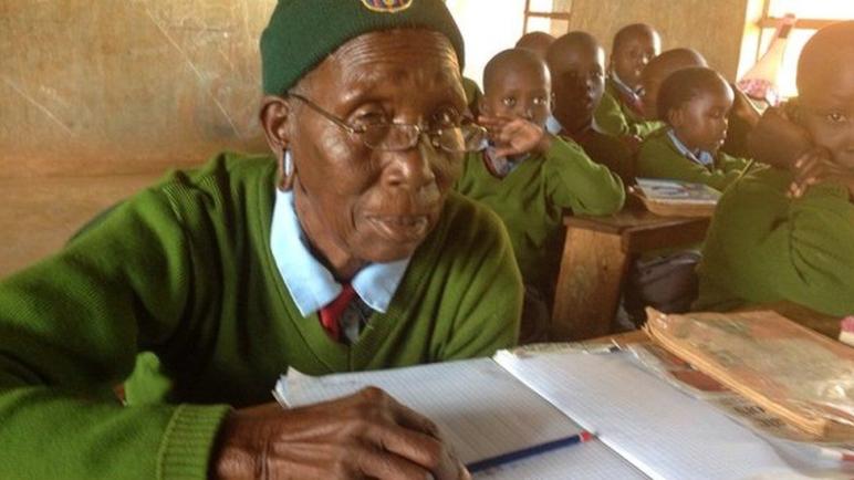 وفاة أكبر تلميذة في العالم عن 99 عامًا في كينيا