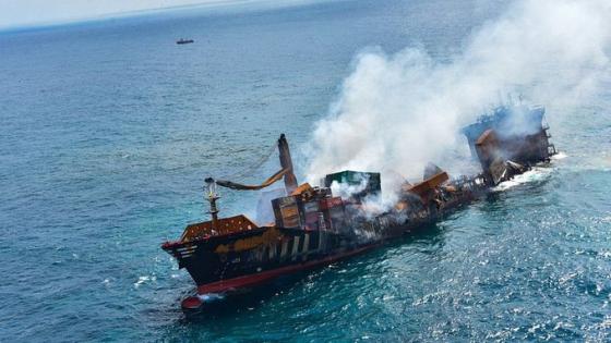 ‏غرق سفينة شحن في طريقها إلى تونس إثر اصطدامها بجزر يونانية
