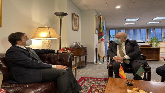لعمامرة يتباحث مع وزير الخارجية الاسباني آخر التطورات الإقليمية والدولية.
