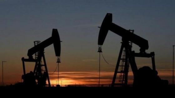 أسعار النفط تسجل أعلى مستوياتها في ثلاث سنوات
