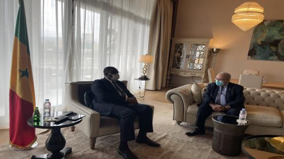 وزير الخارجية الجزائري رمطان لعمامرة يلتقي ماكي سال رئيس السنغال.