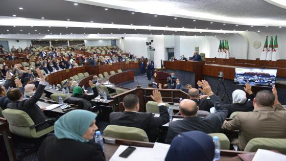 المجلس الشعبي الوطني يصادق بالأغلبية على قانون العقوبات وقانون مكافحة المضاربة