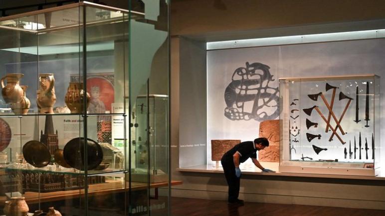 يضم 20 ألف رفات بشرية وسترة إعدام.. متحف لندن يجهّز حقائبه للانتقال إلى موقع جديد