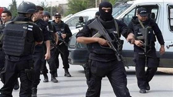 السلطات التونسية تضبط عنصرًا تكفيريًا خطيرًا ينتمي لتنظيم داعش الإرهابي
