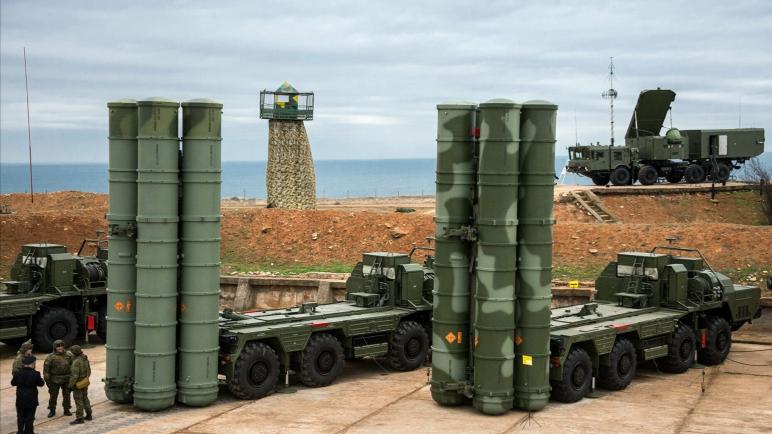 ‏‎روسيا ترسل كتيبتين من منظومات الدفاع الجوي “إس-400” إلى ‎بيلاروسيا
