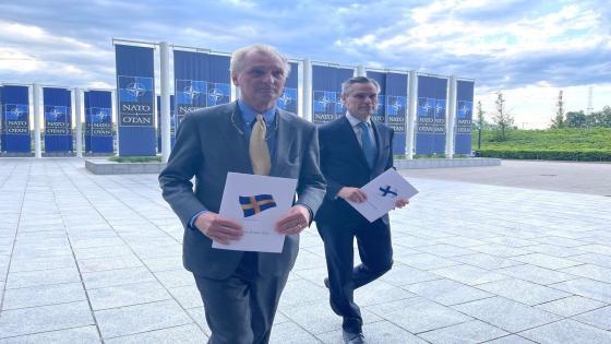 فنلندا و ‎السويد تقدمان طلبين للانضمام لحلف الناتو