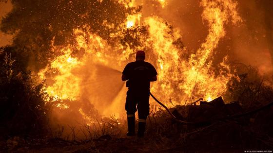 تفاقم موجة الحر القاتلة في أوروبا وخروج حرائق الغابات عن السيطرة