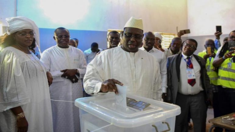 الائتلاف الحاكم يعلن فوزه بالانتخابات التشريعية في السنغال