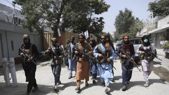 طالبان تتهم باكستان بتسهيل دخول طائرات أمريكية إلى أفغانستان