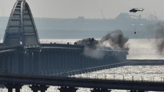 المخابرات الروسية تعتقل 9 أشخاص بينهم 5 روس لصلتهم بتفجير جسر القرم