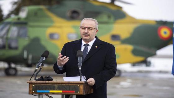 وزير الدفاع الروماني يستقيل بسبب خلافات مع رئيس البلاد بشأن أوكرانيا