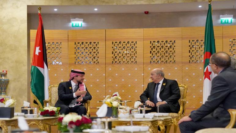 الرئيس تبون يستقبل ولي العهد الأردني على هامش أعمال القمة العربية