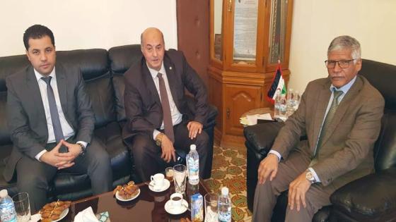 رئيس اللجنة البرلمانية للصداقة والإخوة الجزائرية – الصحراوية يلتقي السفير الصحراوي.