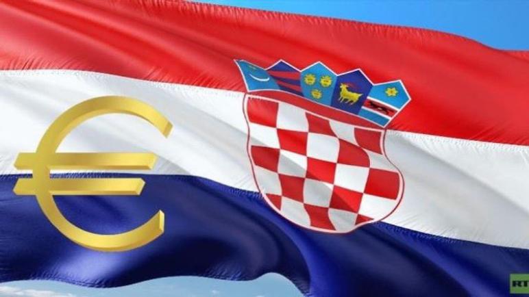 كرواتيا تعتمد اليورو عملة لها وتنضم إلى منطقة شنغن