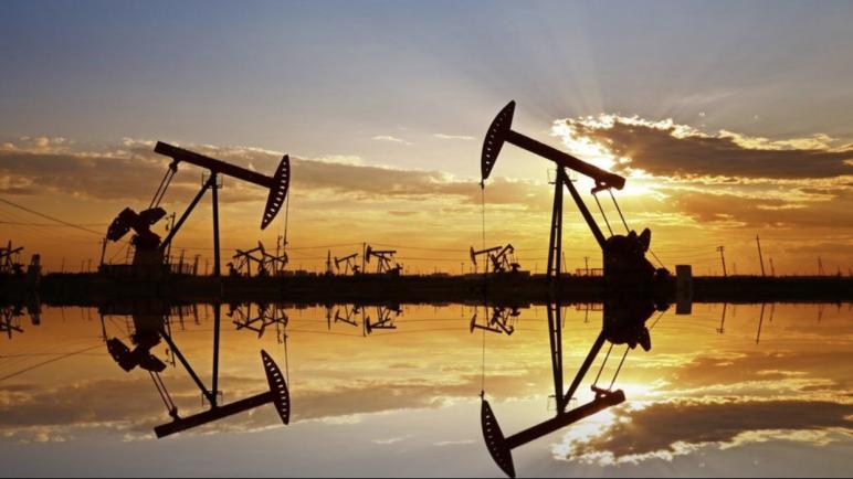 استقرار أسعار النفط بعد 4 أسابيع من المكاسب