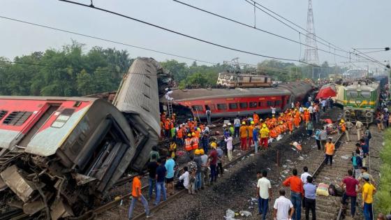 288 قتيلا و مئات الجرحى في حادث تصادم 3 قطارات في ‎الهند