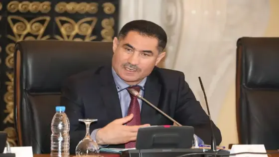 وزير الاتصال يدعو إلى ضرورة وضع استراتيجية إعلامية عربية