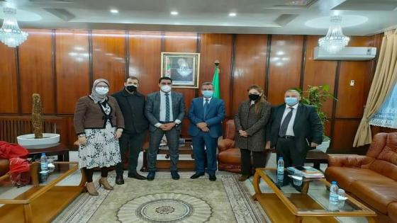 وزير الصحة يستقبل أعضاء الجمعية الوطنية للصيادلة الجزائريين