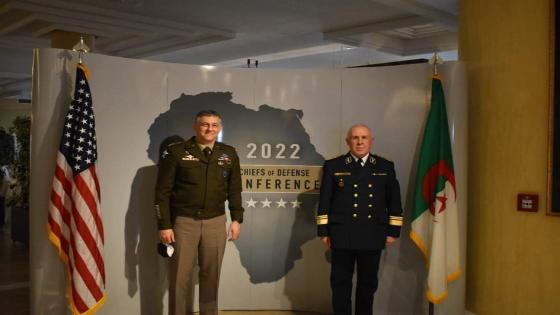 قائد القوات البحرية يبحث مع قائد القيادة العسكرية الأمريكية في إفريقيا (أفريكوم) سبل تطوير التعاون الثنائي