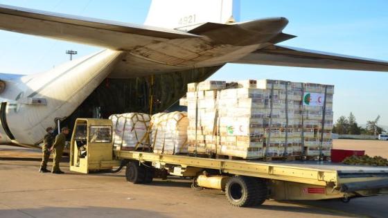 نقل مساعدات إنسانية لفائدة الشعب الصحراوي على متن 4 طائرات نقل عسكرية