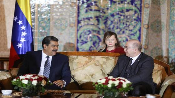 الرئيس الفنزويلي يزور مقام الشهيد ومتحف المجاهد