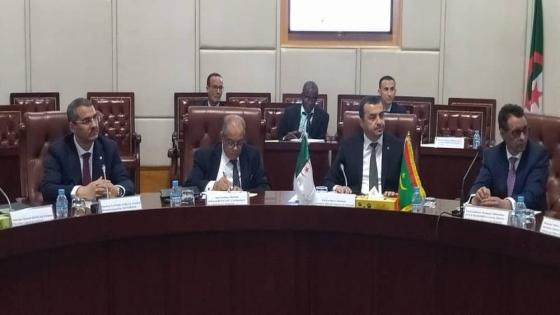التوقيع على عدد من مذكرات التفاهم في مجال الطاقة والمناجم بين الجزائر و موريتانيا