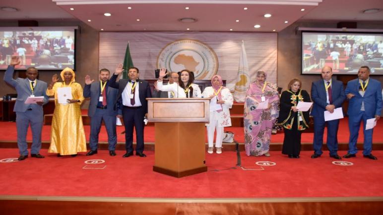 ممثلو الشعبة الجزائرية في البرلمان الإفريقي يؤدون اليمين