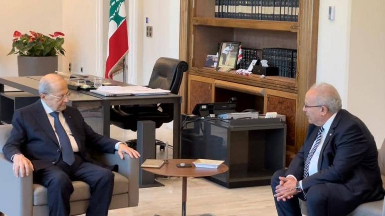 لعمامرة يبلغ الرئيس اللبناني رسالة شفوية من رئيس الجمهورية عبد المجيد تبون