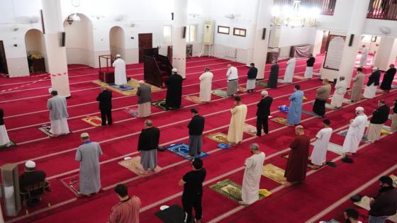 الجزائريون يؤدون صلاة الاستسقاء عبر مساجد الجمهورية