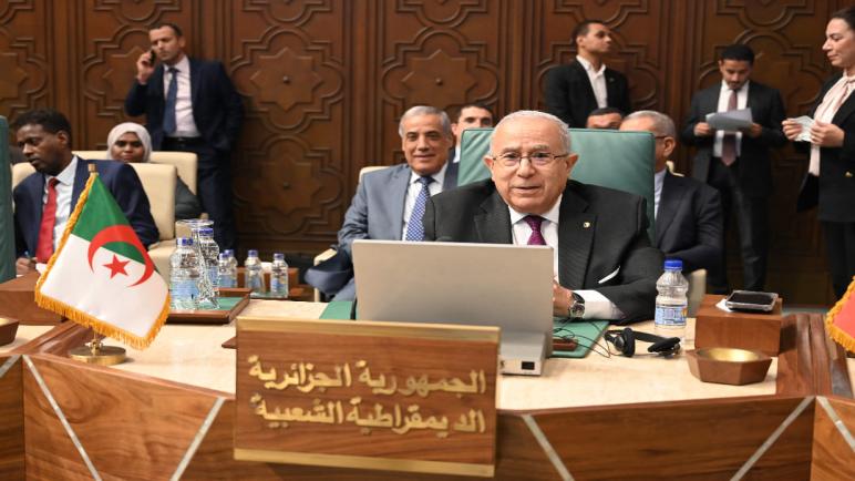 لعمامـرة يستعرض نتائج المشاورات التي تقوم بها الجزائر في إطار التحضير للقمة العربية