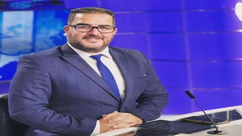 وزير الاتصال يعزي في وفاة الصحفي حمزة بركاوي