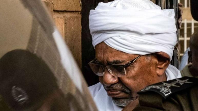 الجيش السوداني يكشف مكان تواجد الرئيس السابق عمر البشير 