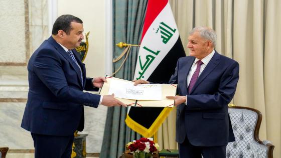 عرقاب يسلم رسالة خطية لرئيس الجمهورية للرئيس العراقي