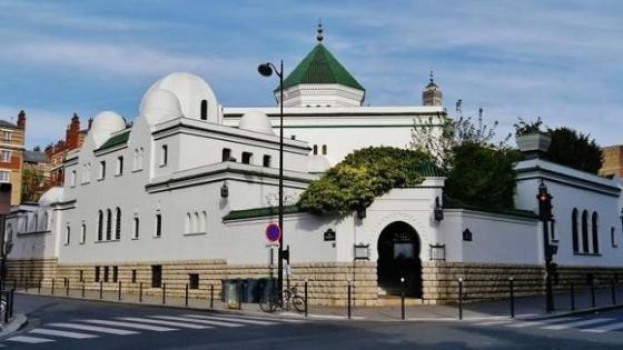 ضرورة المحافظة على قيم الوحدة والتآزر ونصرة غزة، محور خطبة الجمعة من مسجد باريس