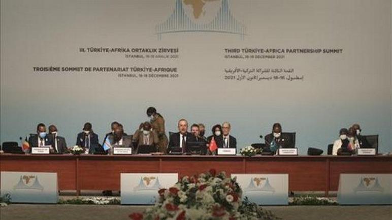 وزير الشؤون الخارجية التركي: تركيا تؤمن بإفريقيا وستستمر في مرافقة تنميتها.