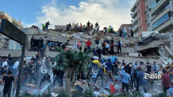 ارتفاع حصيلة ضحايا زلزال إزمير