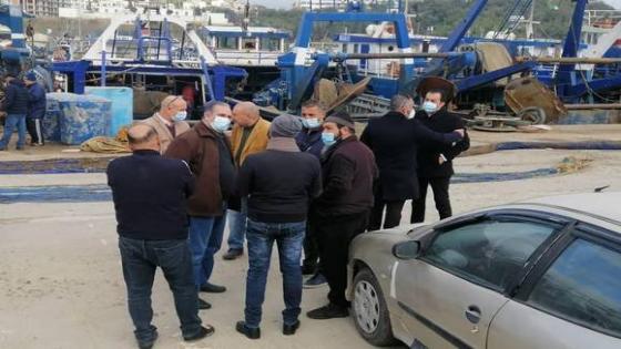 لجنة وزارية للوقوف على حجم الأضرار ومرافقة المتضررين بعد غرق سفينة صيد بعنابة