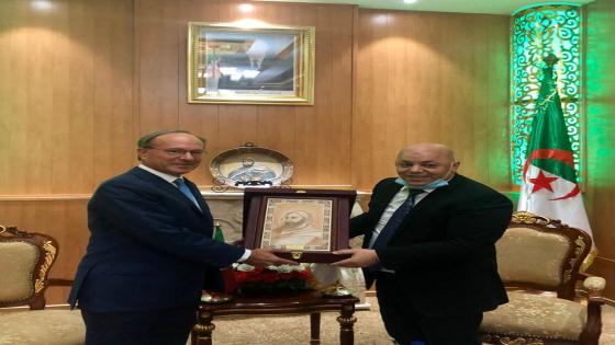 وزير المجاهدين وذوي الحقوق العيد ربيقة يستقبل سفير إيطاليا لدى الجزائر