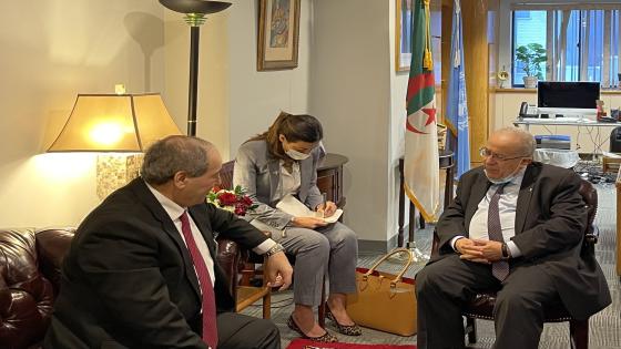 وزير الخارجية رمطان لعمامرة يجري مشاورات ثنائية مع نظيره السوري فيصل المقداد