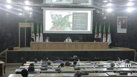 قسنطينة: إجتماع مجلس الولاية برئاسة السيد الوالي