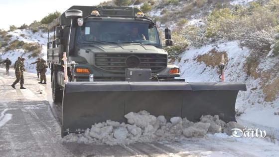 الدرك الوطني يعلن عن الطرق المغلقة بسبب الثلوج اليوم