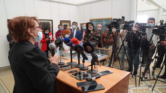 وزيرة الثقافة تدشن معرض الخط العربي والمنمنمات بقاعة “بشير يلس” بالعاصمة.